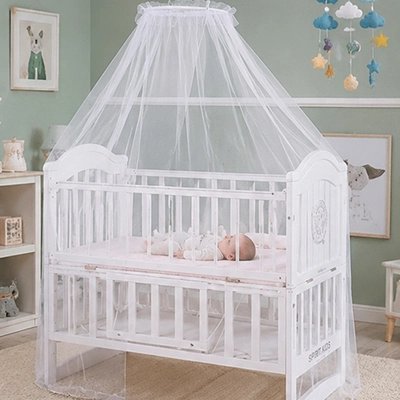 Moustiquaires lit bebe avec bebe