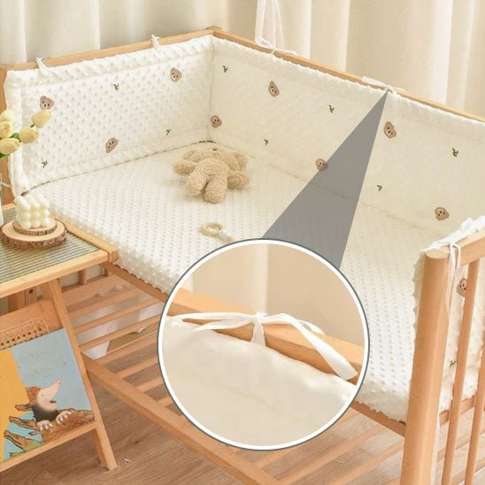 tour-de-lit-bebe-blanc