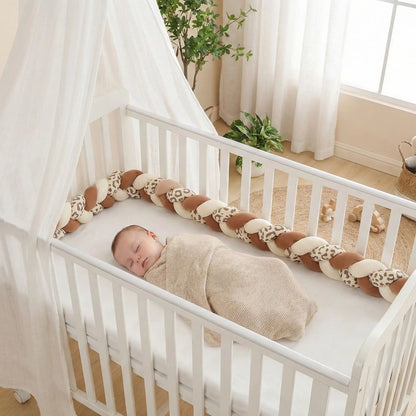 tresse de lit bebe dort