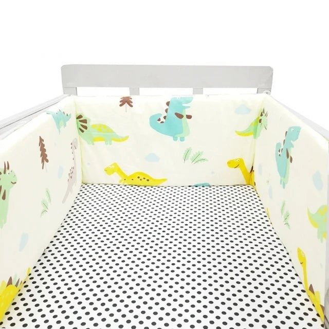 tour de lit bebe avec des dinosaures