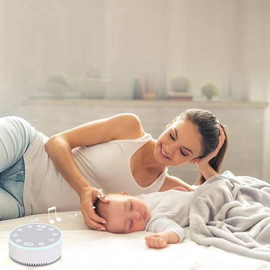 Veilleuse bruit blanc qui dort avec maman